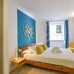 1 Bedroom Beautiful In דירה ג'נובה