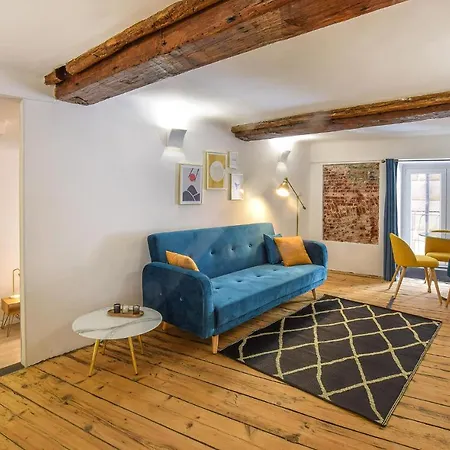 Apartment 1 Bedroom In Genoa